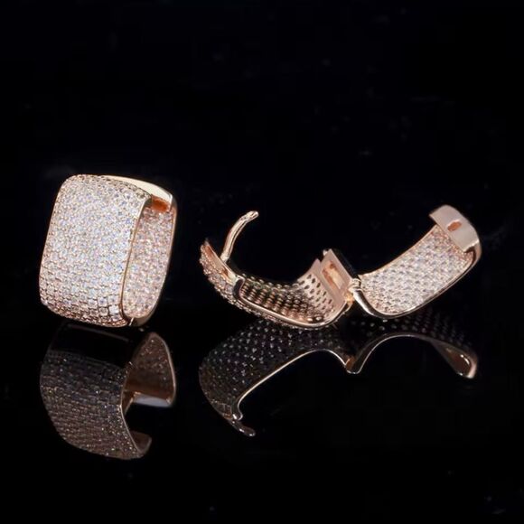 Rose Gold Cluster Pave Diamond Oblong Mod Huggie Hoop Earrings - Picture 5 of 5